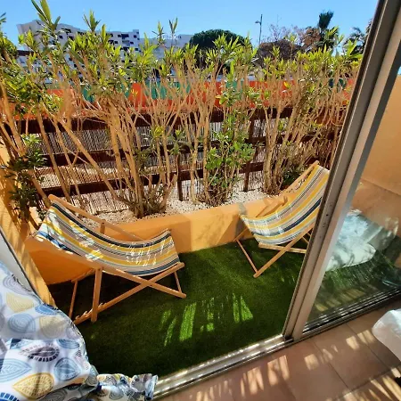 En Avec Piscine Proche Apartman