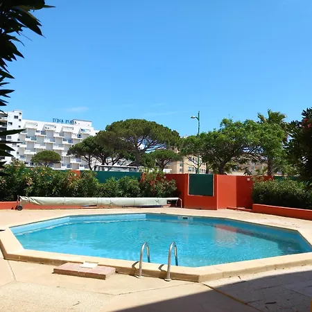 Apartment En Avec Piscine Proche *