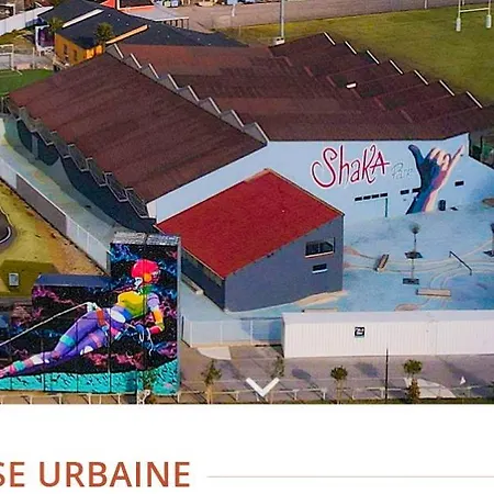 En Résidence Avec Piscine Proche *