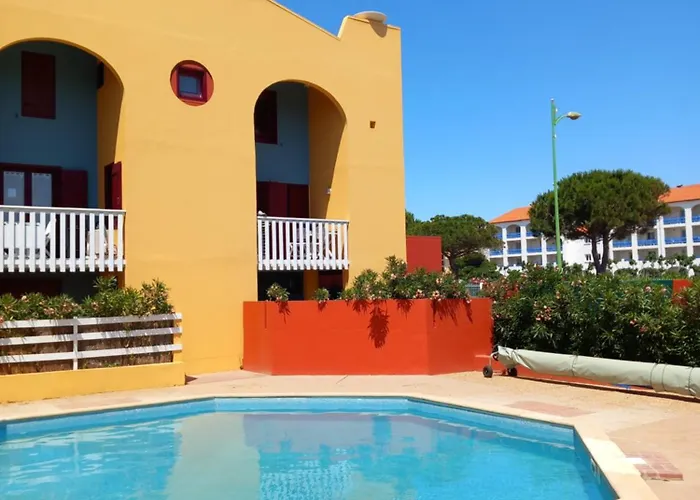 En Avec Piscine Proche *